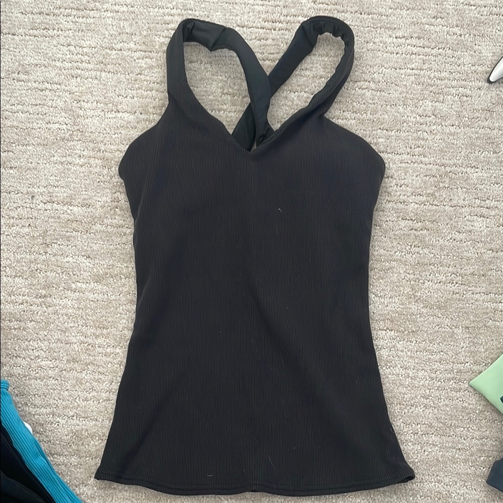 Black ALO workout tank!